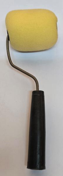 RODILLO MANGO NEGRO ESPUMA BLANCA GOYA CHICO DE 5 CM