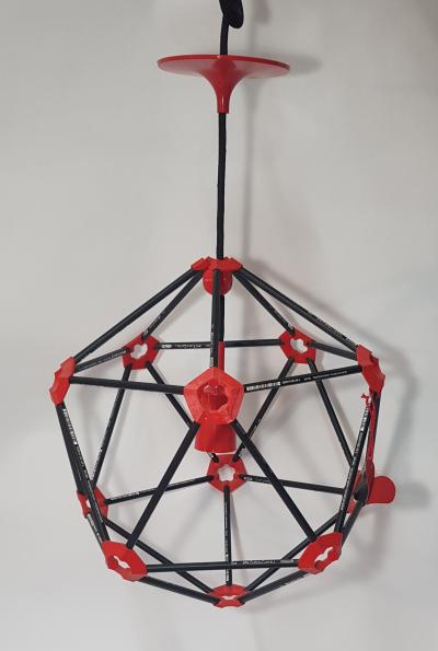 LAMPARA DE LAPICES ROJA Y NEGRA