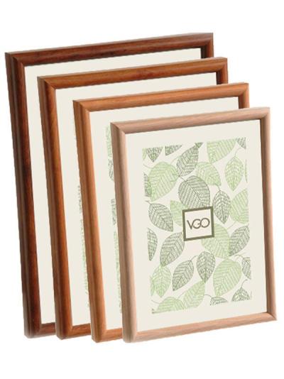 BDA2025/MD PORTARRETRATOS PLASTICO SIMIL MADERA 20 X 25 CM. BDA/MD.8