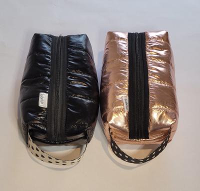 CARTUCHERA MAXI EN TELA MATELASSE